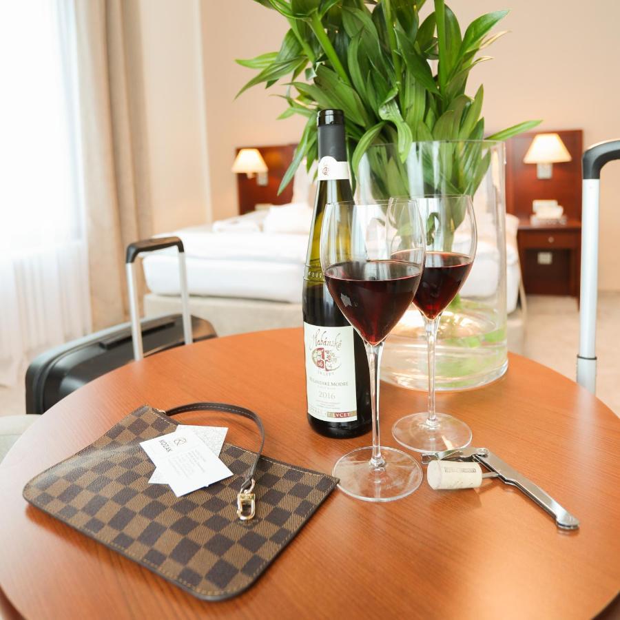 Hotel Kozak Brno Bagian luar foto