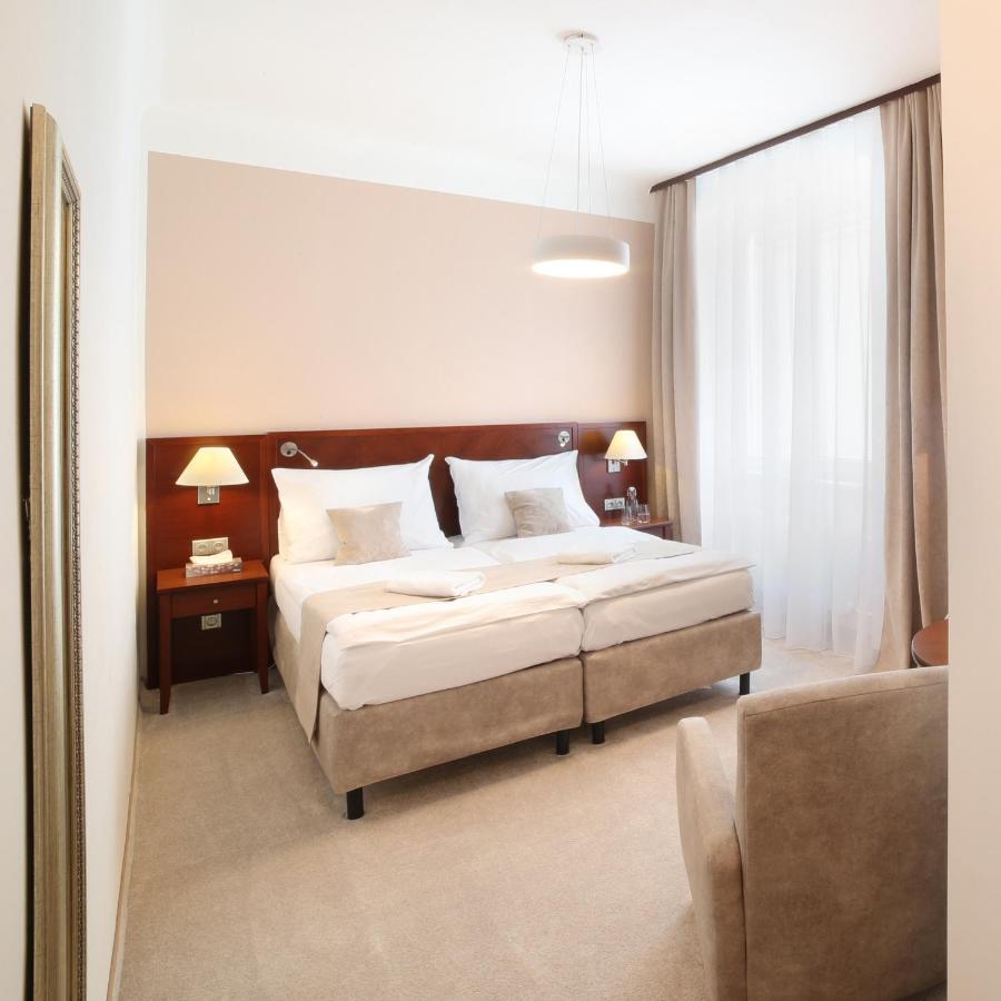 Hotel Kozak Brno Bagian luar foto